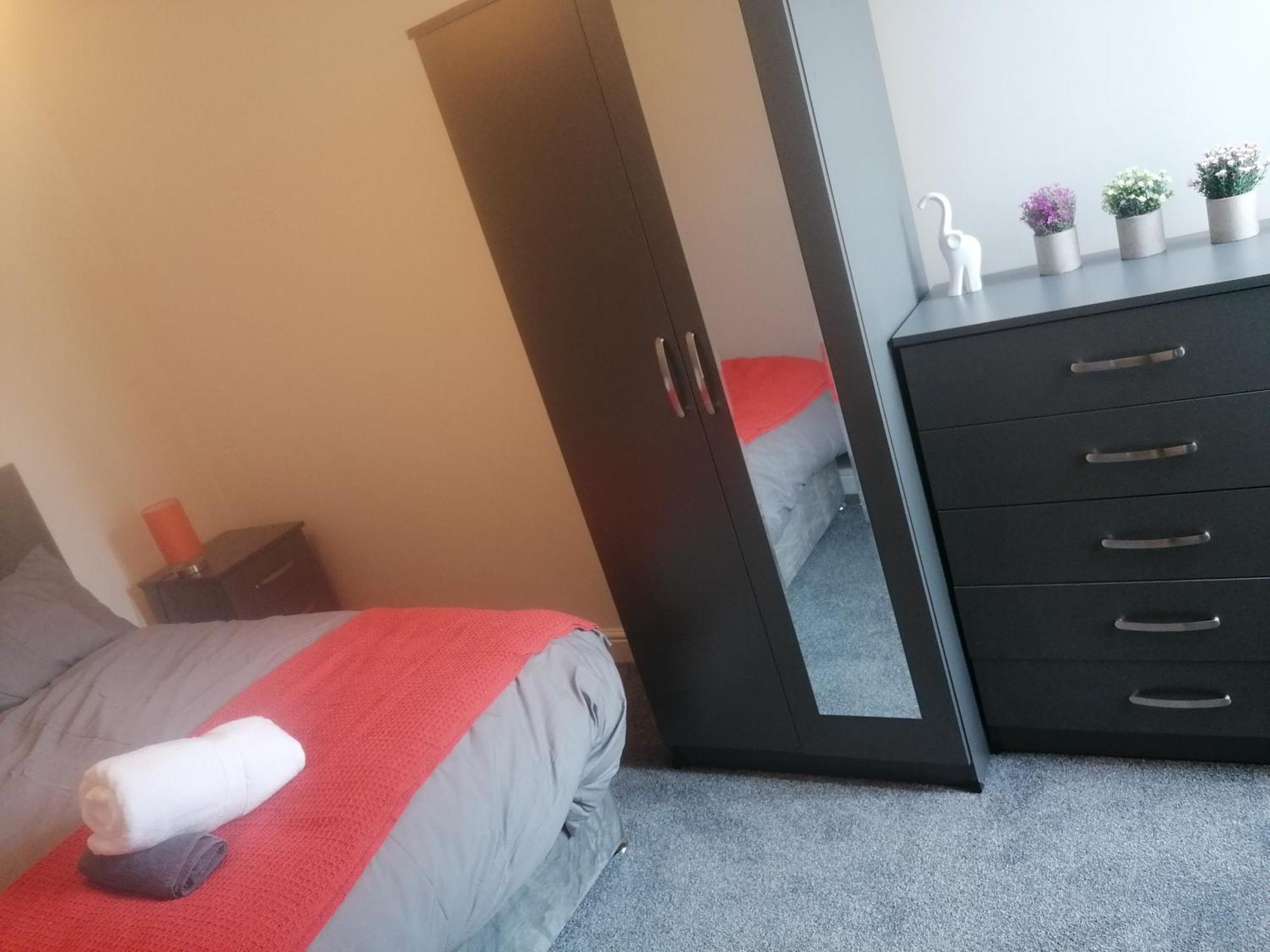 Rossy Home Of Relaxations Stoke-on-Trent 外观 照片