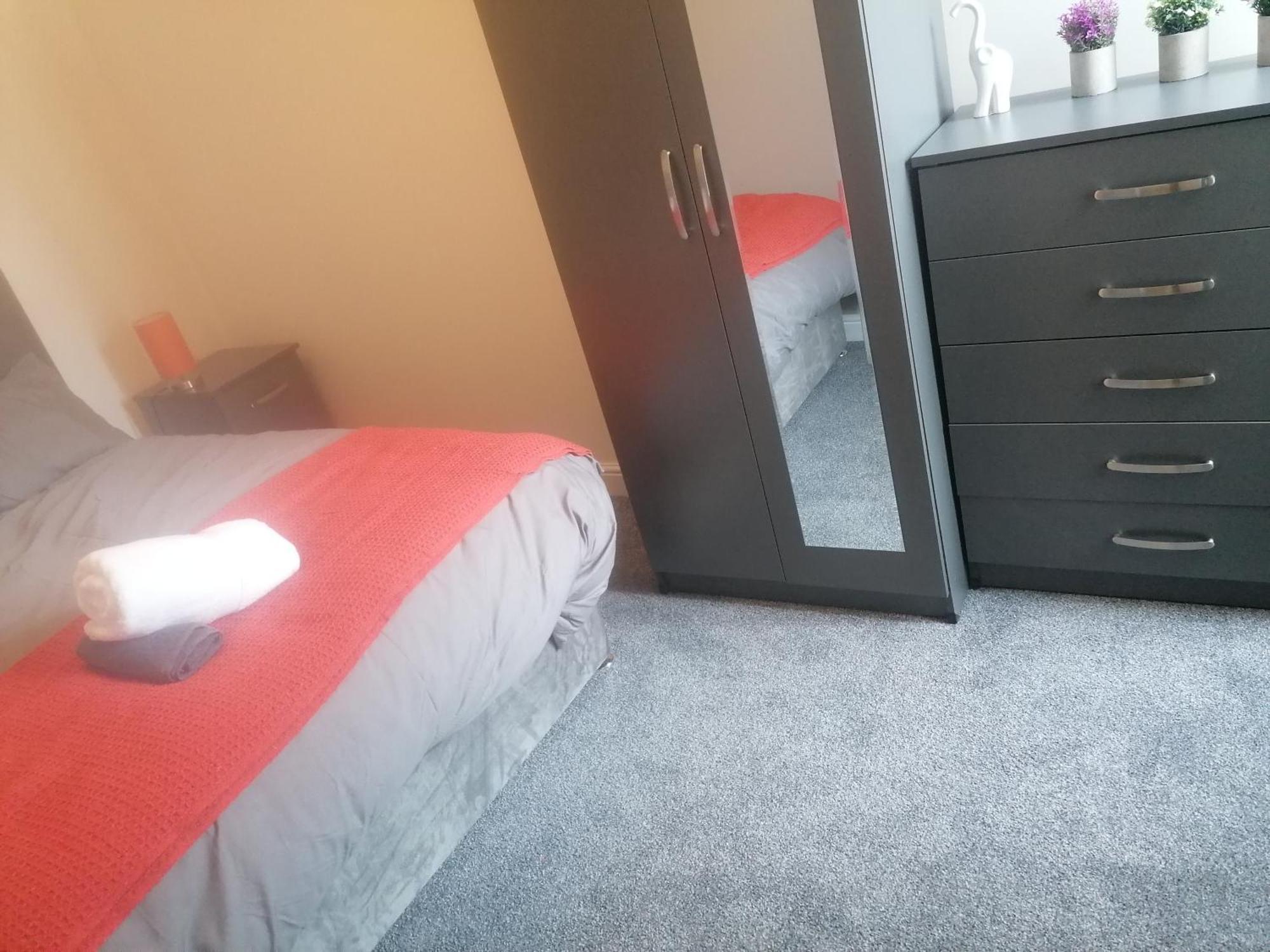 Rossy Home Of Relaxations Stoke-on-Trent 外观 照片